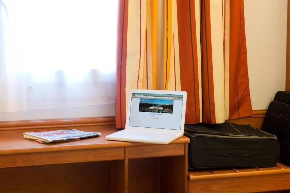 B&B Hotel Amneville-Les-Thermes Dış mekan fotoğraf