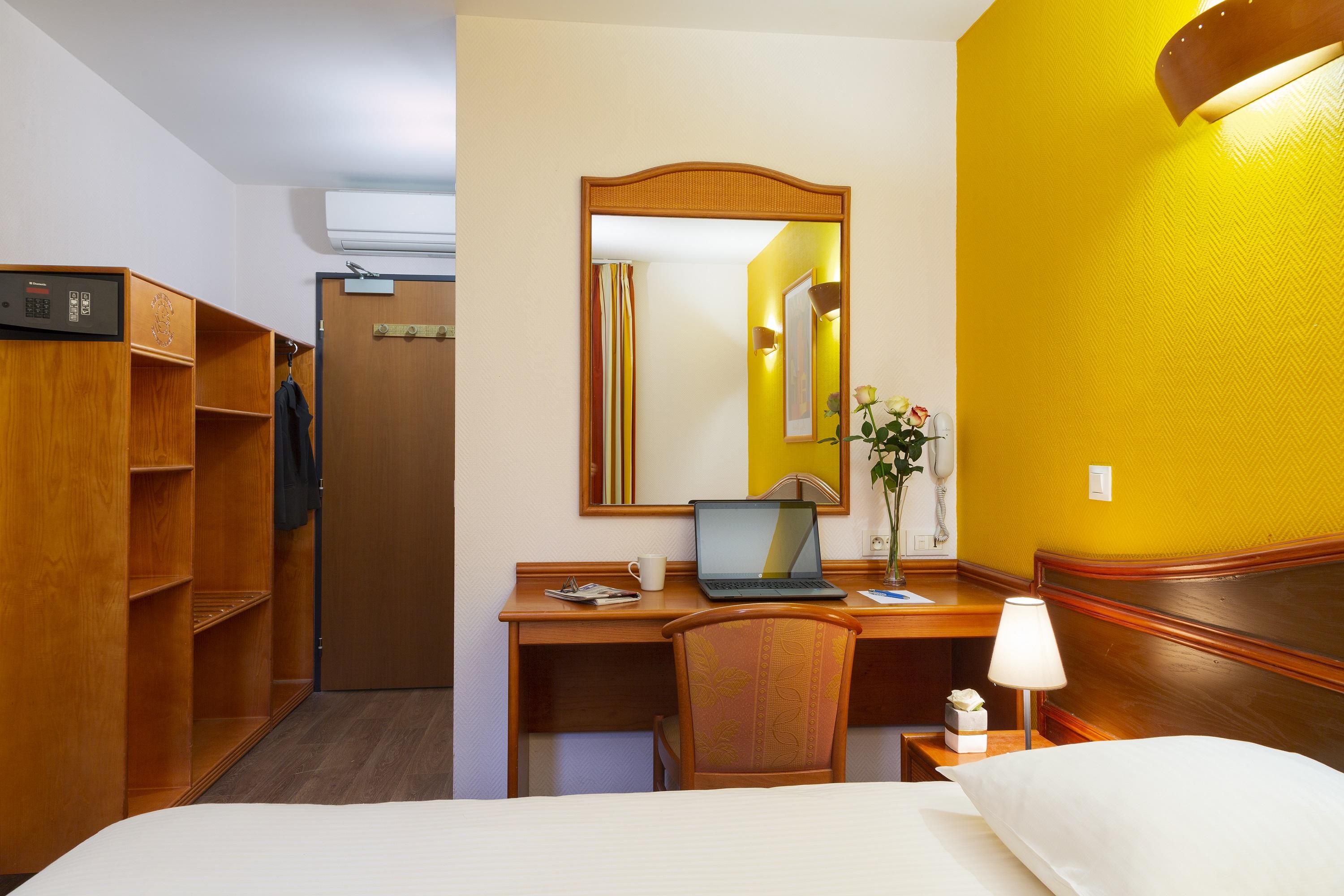 B&B Hotel Amneville-Les-Thermes Dış mekan fotoğraf
