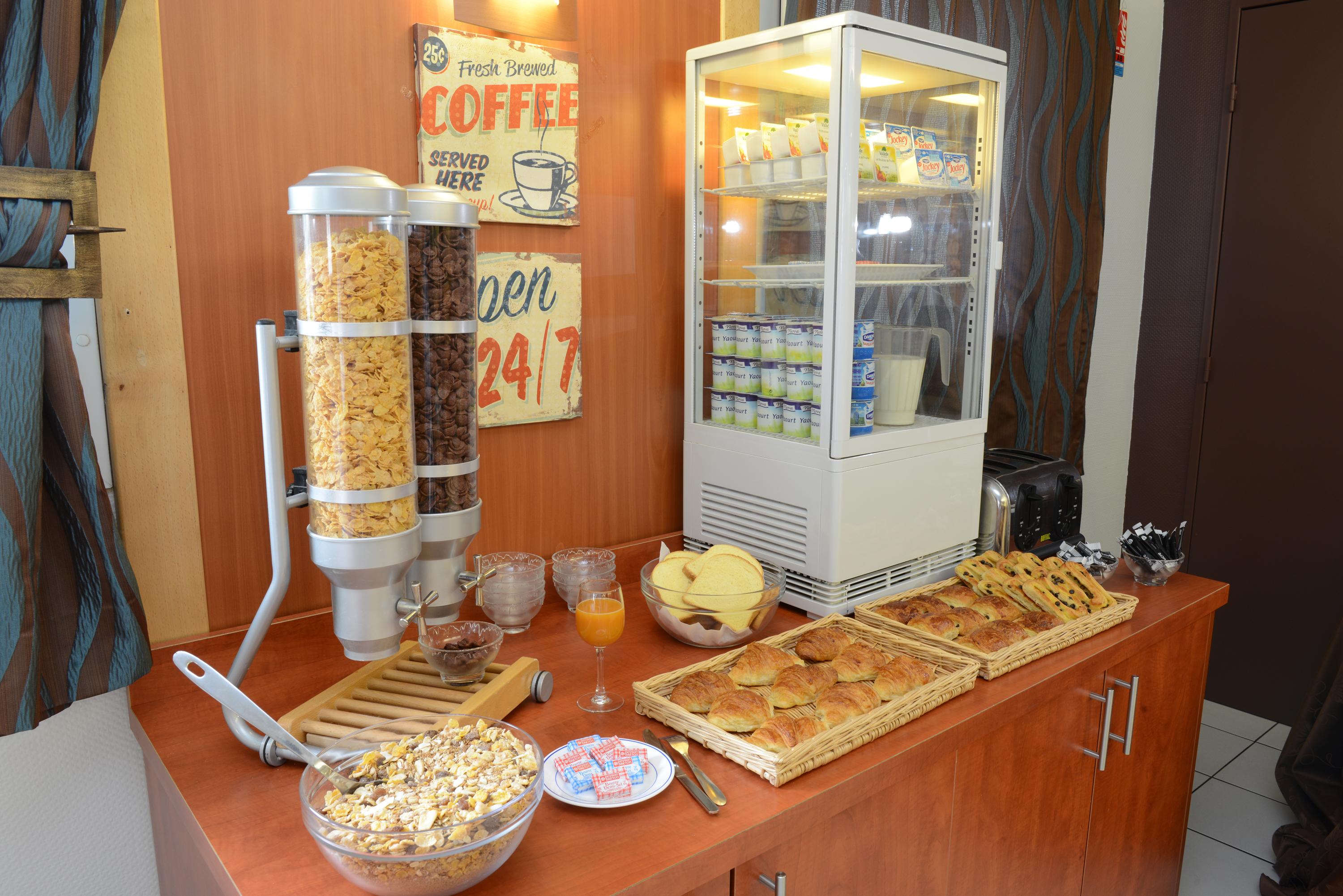B&B Hotel Amneville-Les-Thermes Dış mekan fotoğraf